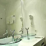 Hotel Saint Sauveur By Wp 4*