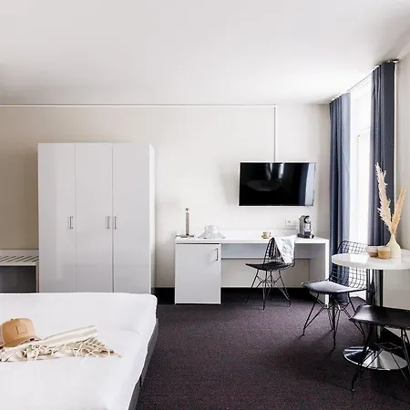 فندق Saint Sauveur By Wp 4*