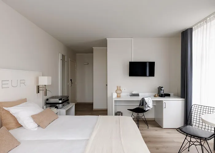 Saint Sauveur By Wp 4*