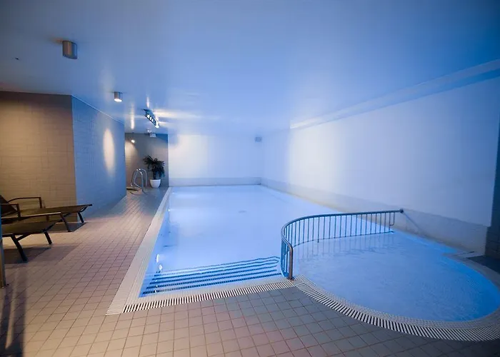 Hotel Saint Sauveur By Wp 4*